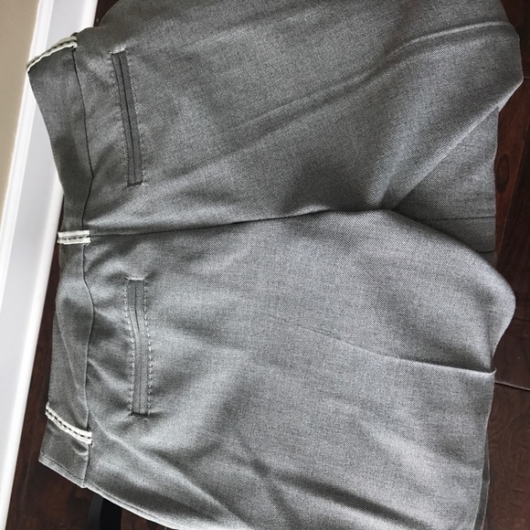 Cute Black House White Market trouser shorts - Picture 2 of 3