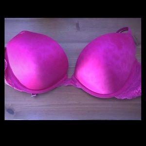 Victoria Secrets Plunge Push Up Bra