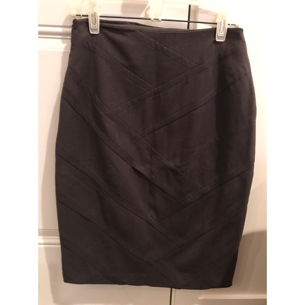 Gray pencil skirt (business/work) good condition
