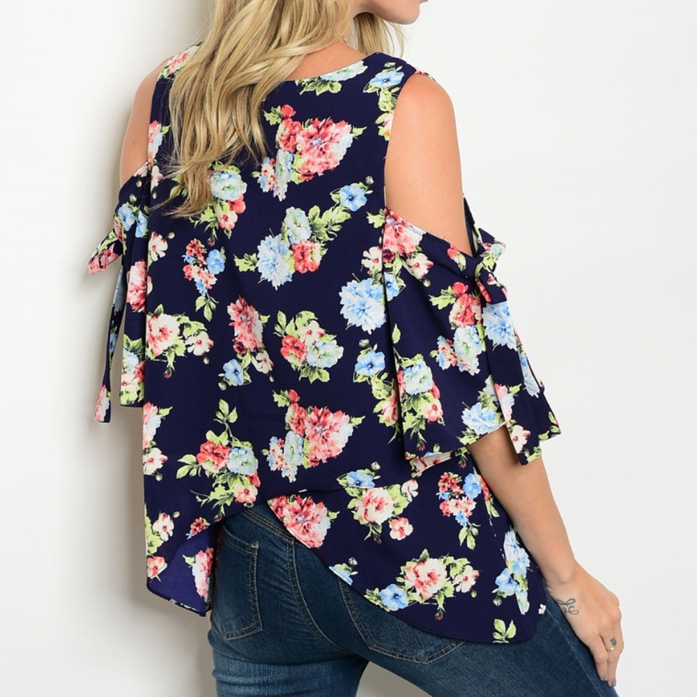 🌴NAVY FLORAL🍍 - Picture 2 of 2