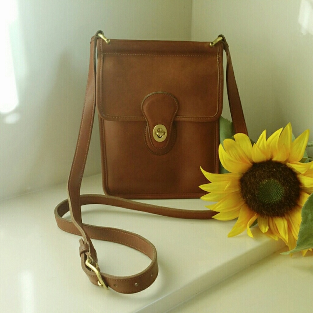 Coach vintage leather Willis bag