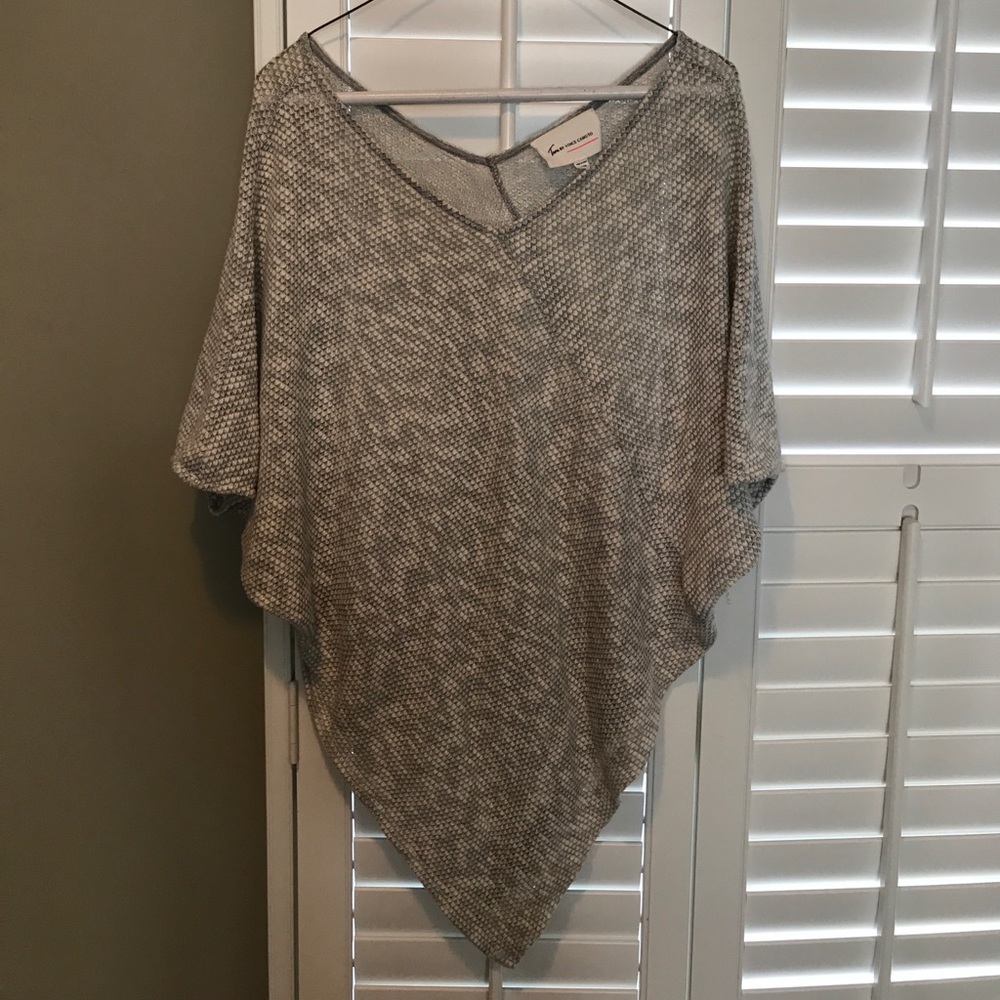 Vince Camilo Sweater Poncho