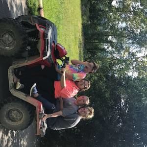 Meet your Posher, Katelyn