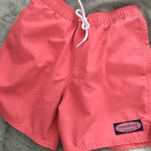 NWOT Vineyard Vines boys swim