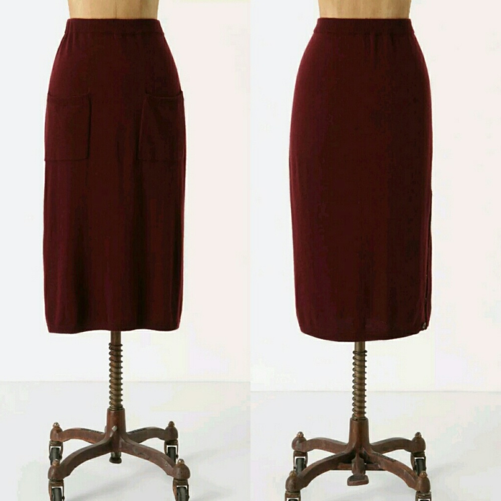 Anthropologie Gamay Sweater Skirt Size S, Wine Red