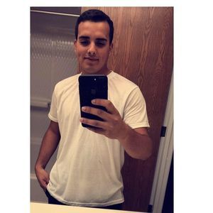 Meet your Posher, Luis f.