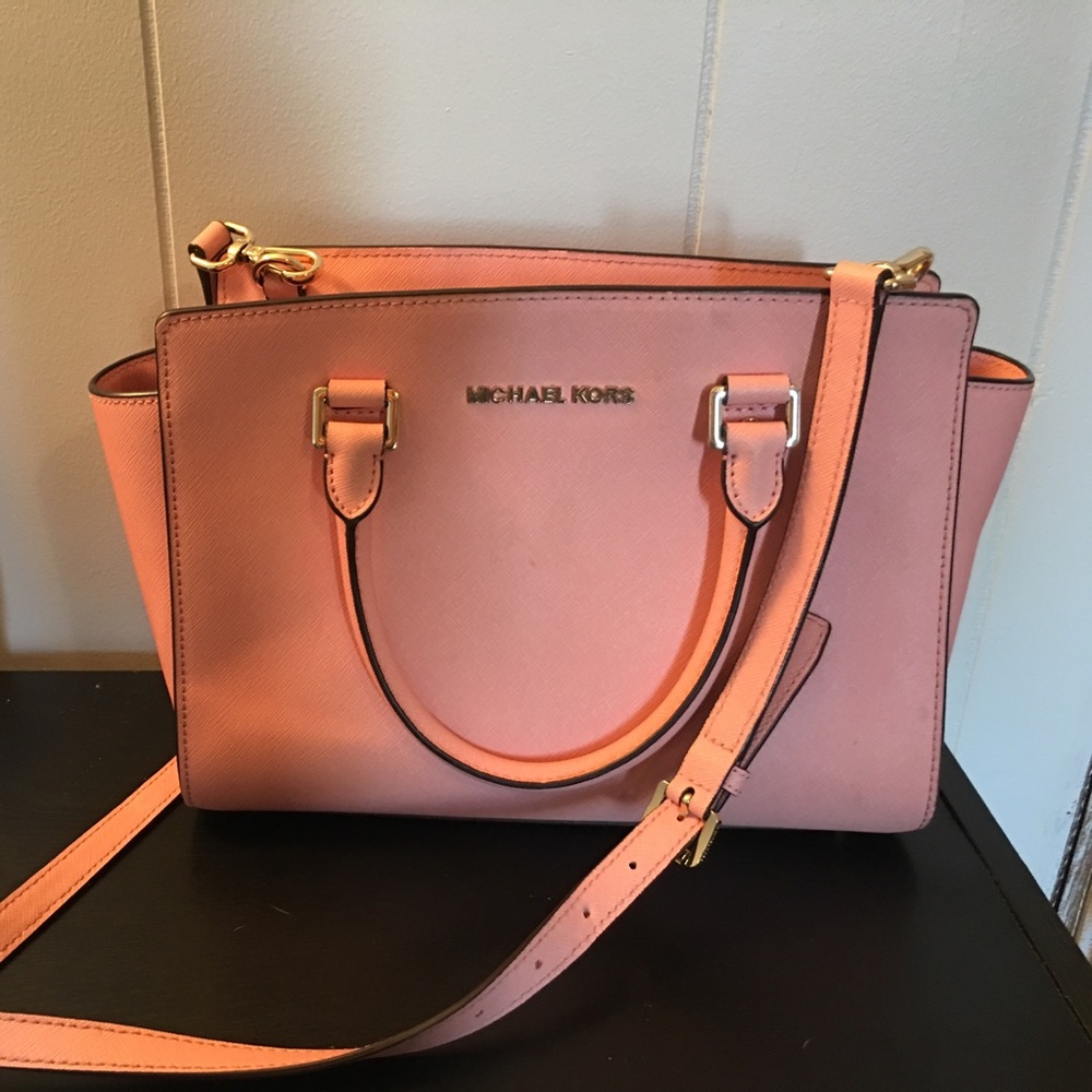 Michael kors pale pink selma authentic