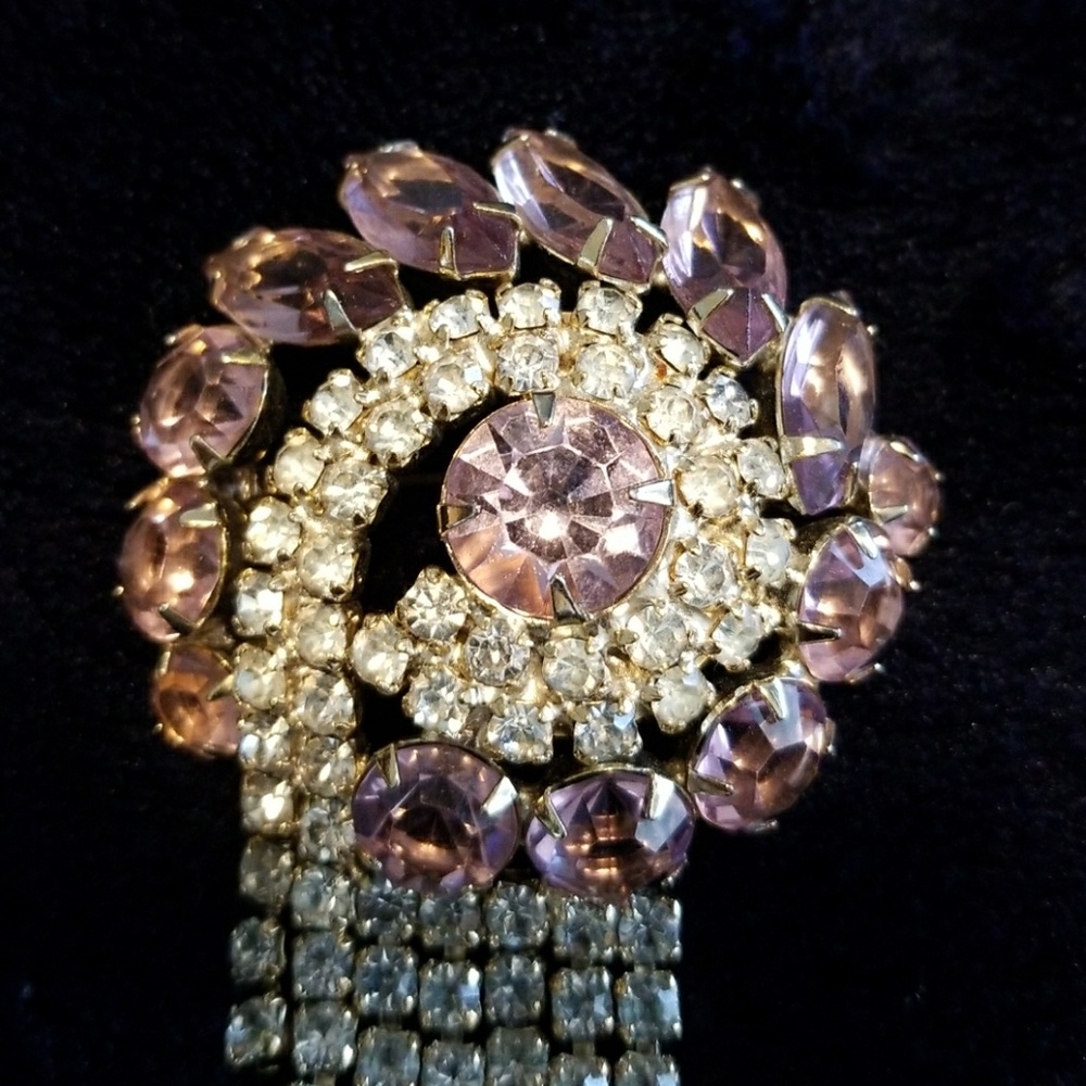 Brooch - Picture 2 of 3