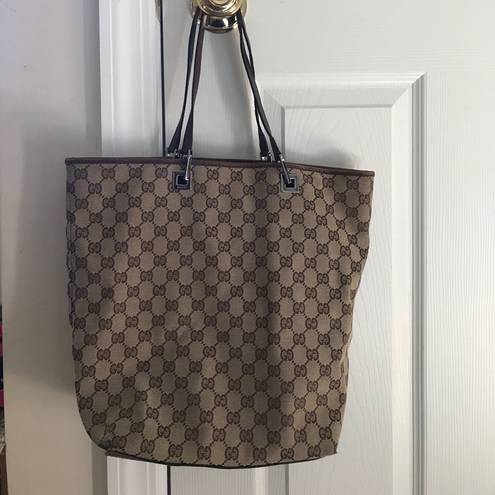 Gucci tote bag