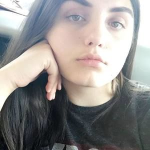 Meet your Posher, Candace