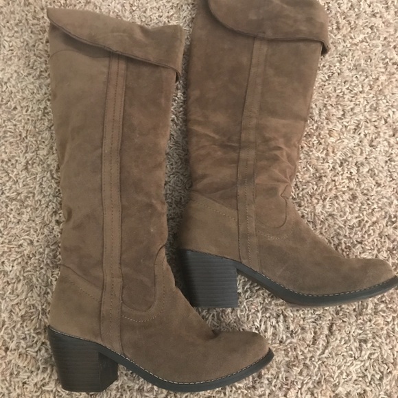 Rampage Shoes - 💥 SALE 💥Women's Brown Suede Tall Boots 6.5