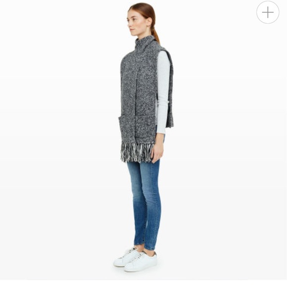 Club Monaco Larue Poncho - Picture 3 of 8