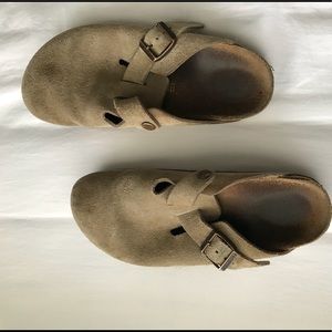 birkenstocks that are in great shape! size 7