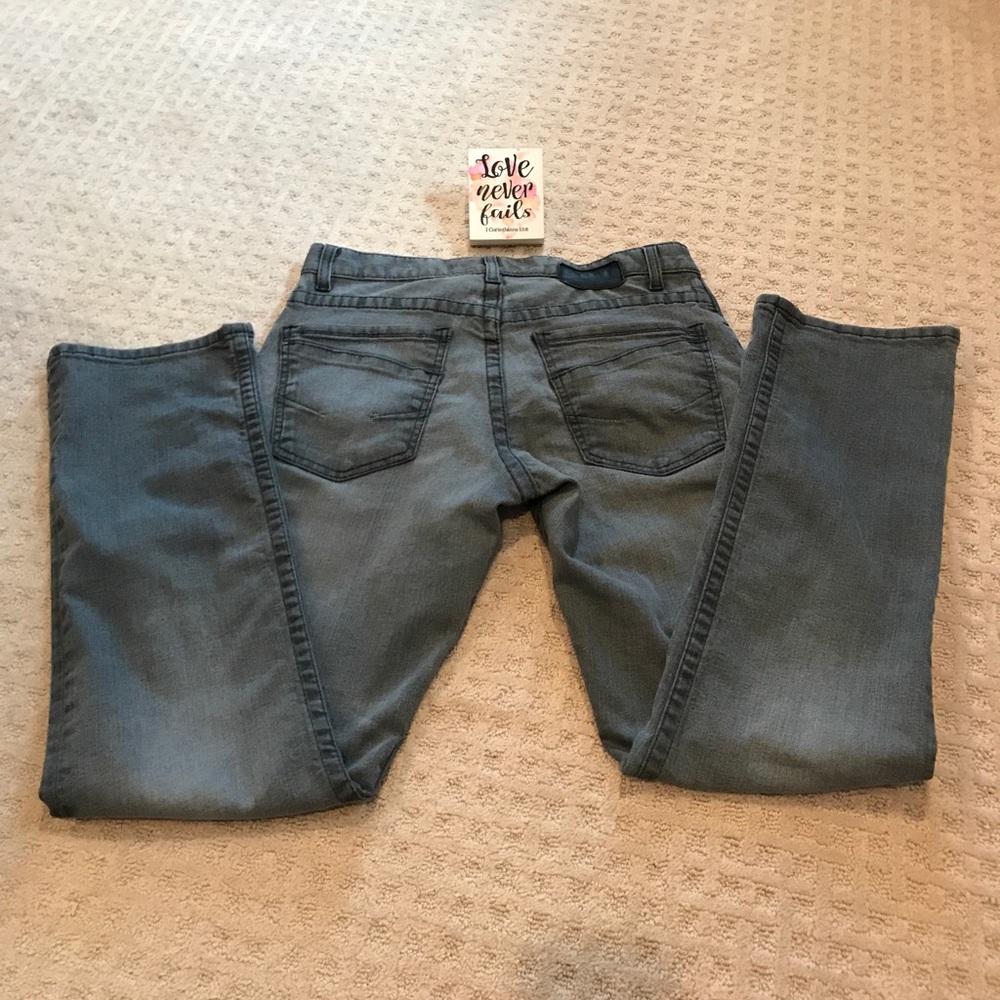~SOLD on Mercari~Men’s Grey BKE jeans