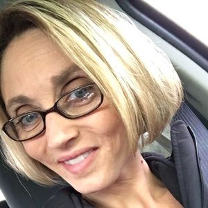 Meet your Posher, Alison