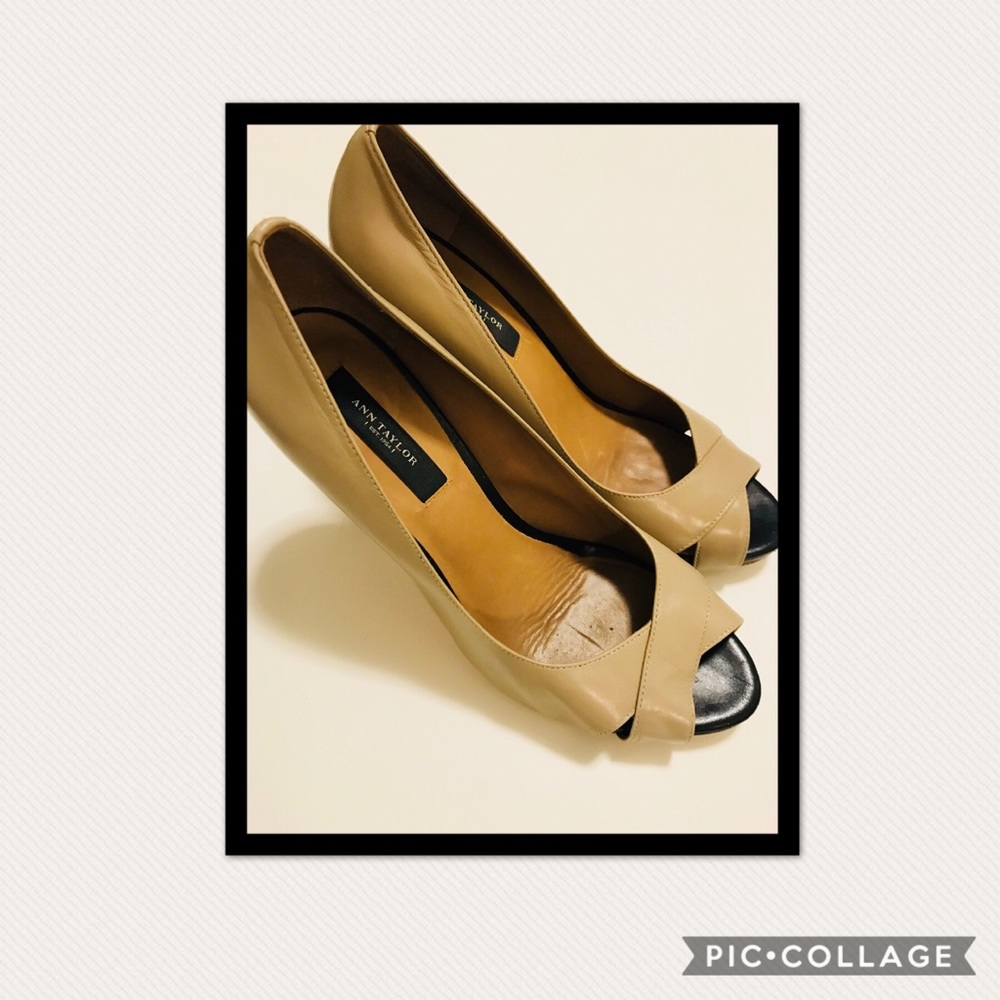 Ann Taylor heels in nude/black 7.5