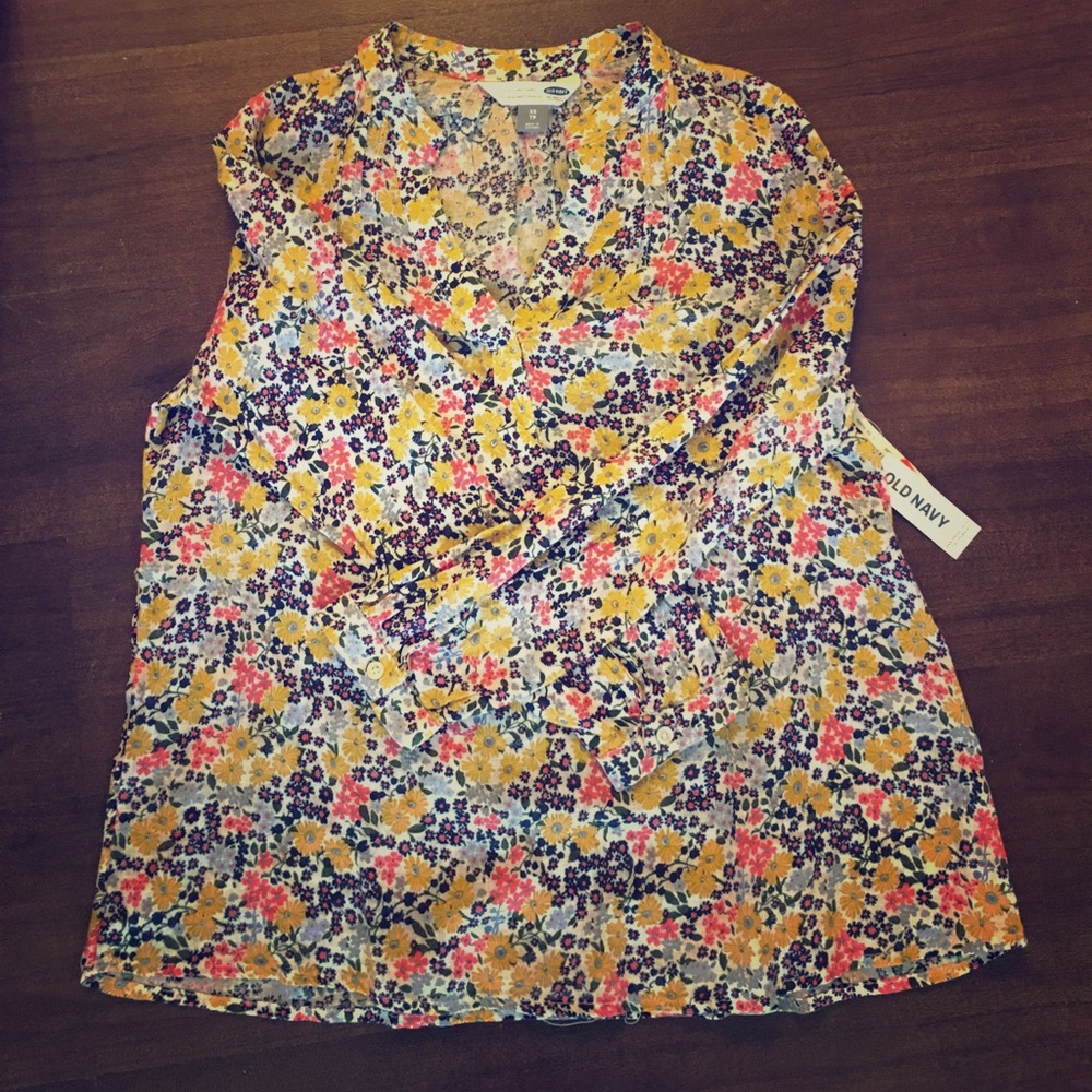 Old Navy Floral Tunic Shirt