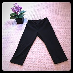 ~SOLD on Mercari~VS knockout Capri leggings