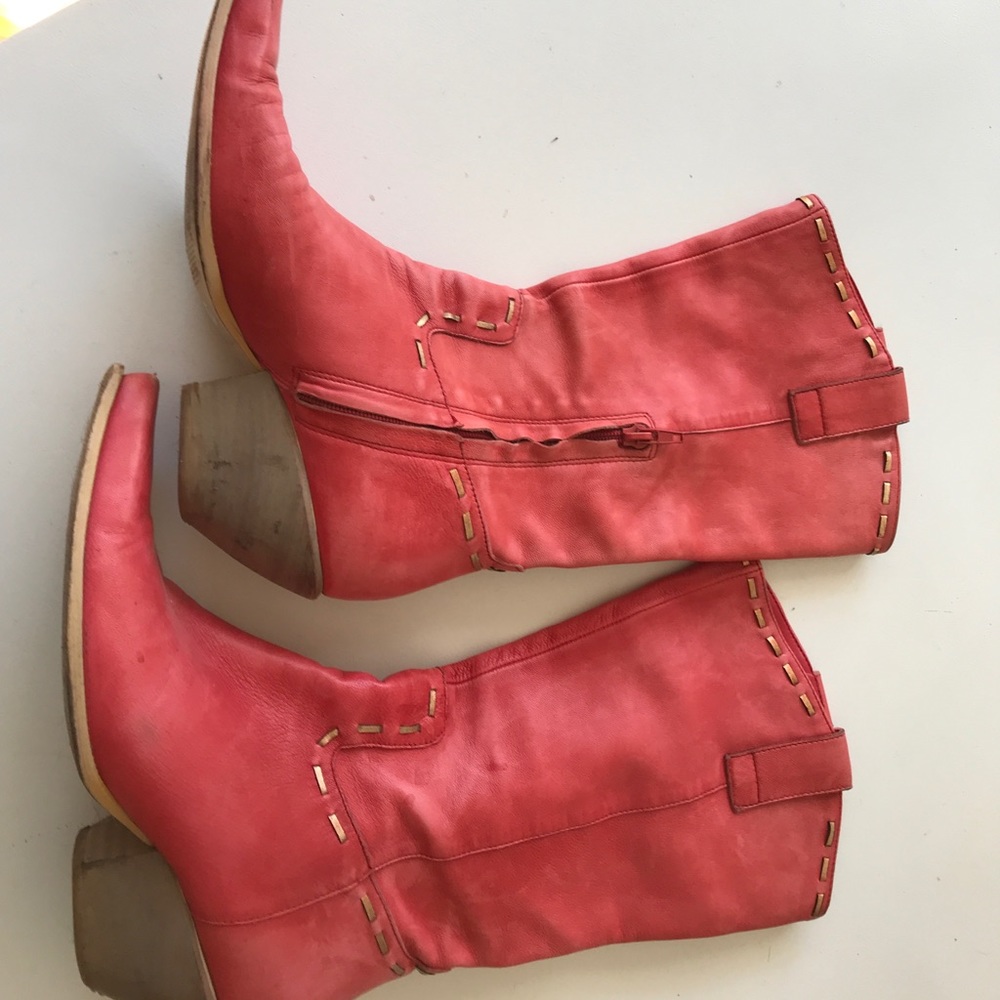 Red pointy toe western boots. BCBG Girls