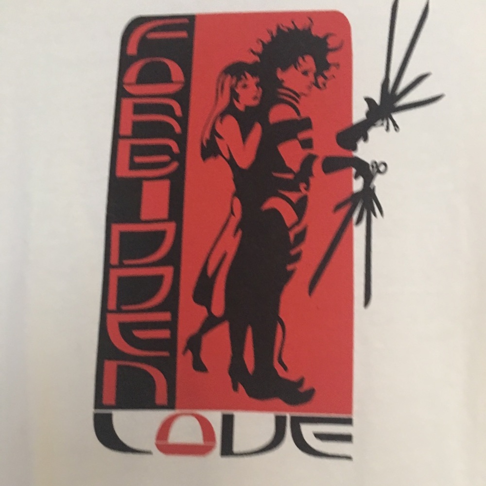 Edward Scissor Hands T shirt . New with tags