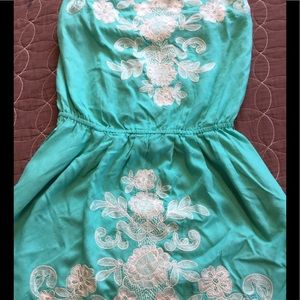 Billabong strapless dress or tunic. Sea foam green Billabong strapless dress or tunic. Sea foam green