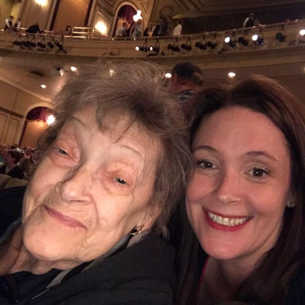 Meet your Posher, Kendra