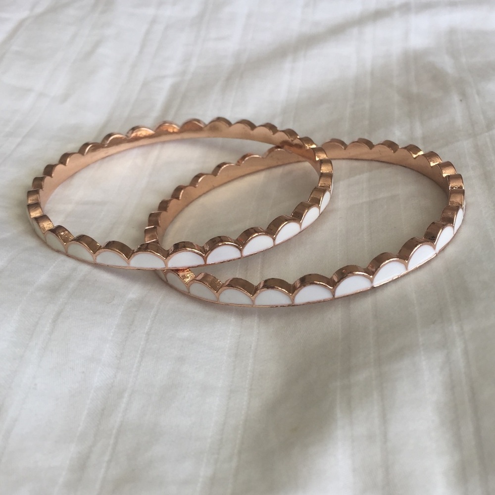 francesca's scalloped bracelet