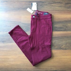 American Eagle Low Rise Jeggings - Maroon