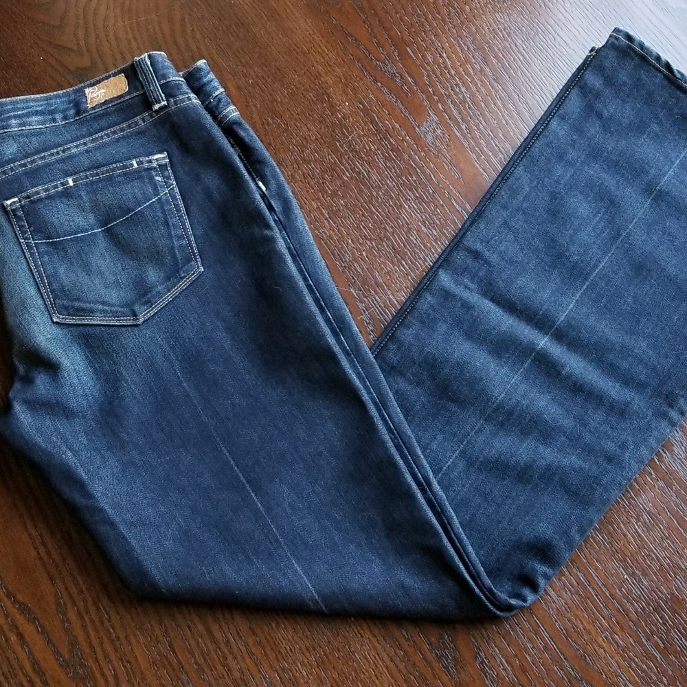 Paige Laurel Canyon Bootcut jeans. NWOT size 32