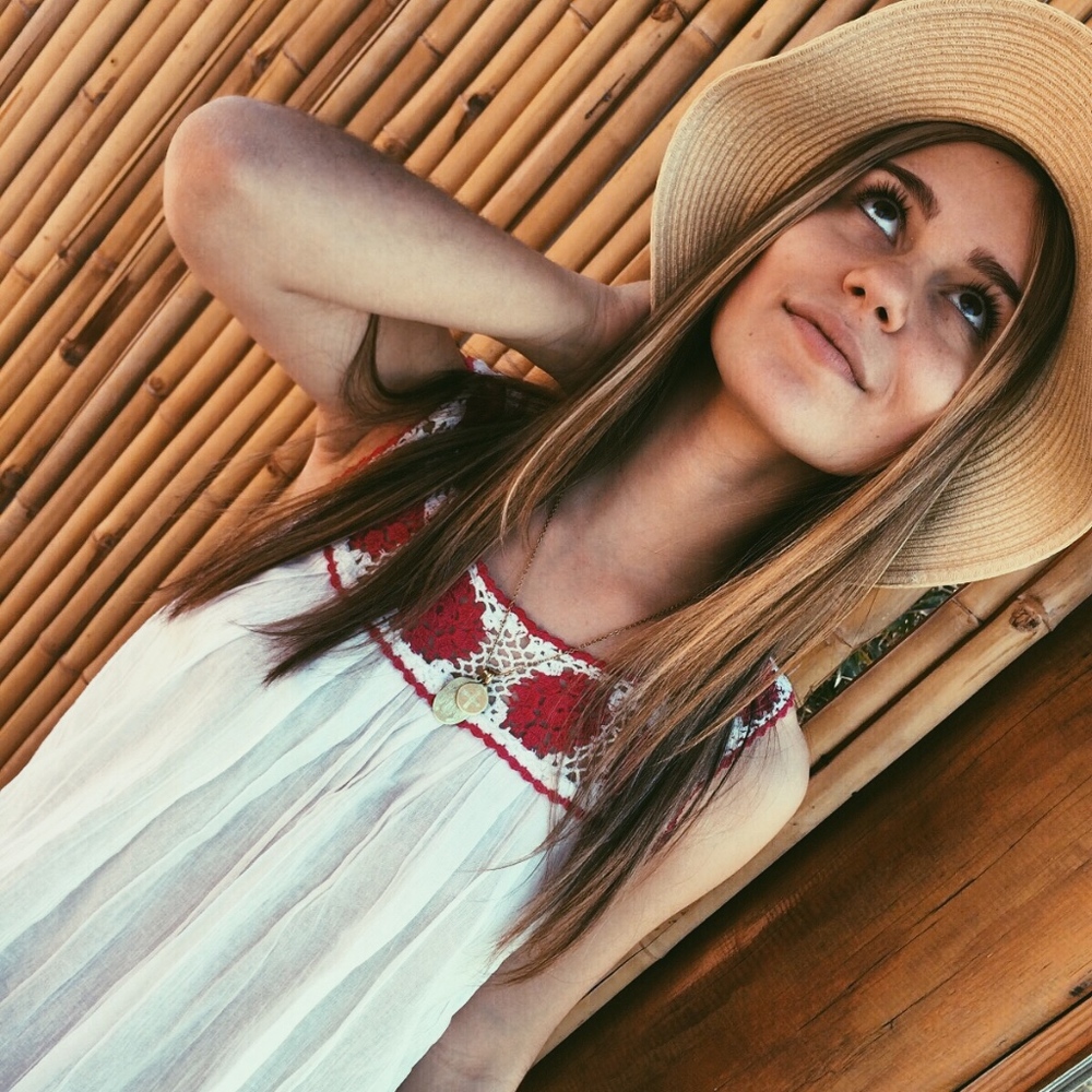 Meet your Posher, Paulina