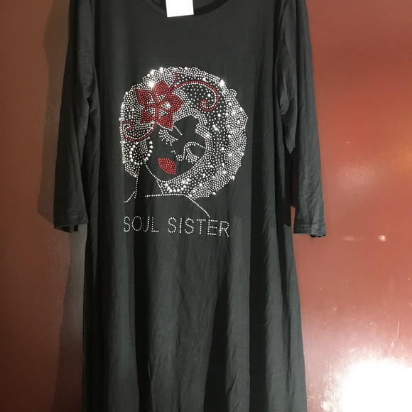 Tunics - Picture 2 of 4