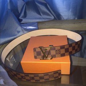 Authentic New Louis Vuitton Mens Belt Size 38-42