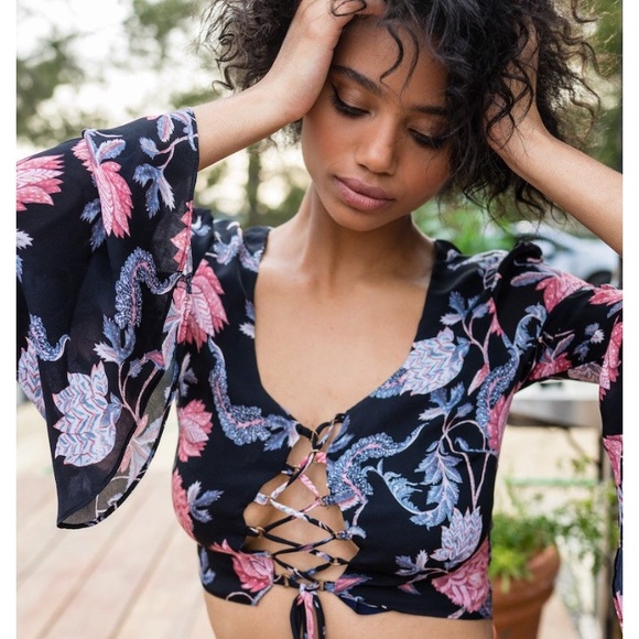 ❌NWTS stone cold fox russel crop top indi size 2 - Picture 3 of 7