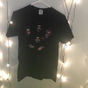 Small Queen shirt Small Queen shirt