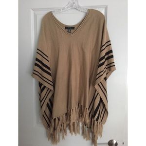 Forever 21 Jackets & Coats - Pancho forever 21 Forever 21 Jackets & Coats - Pancho forever 21