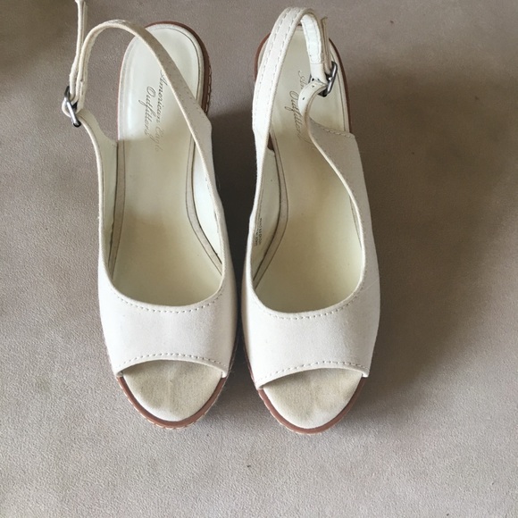 American Eagle Outfitters Shoes - AEO Wedges ✨