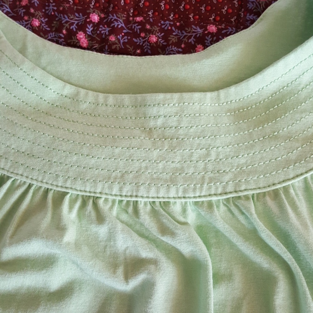Comfy top - Picture 2 of 3