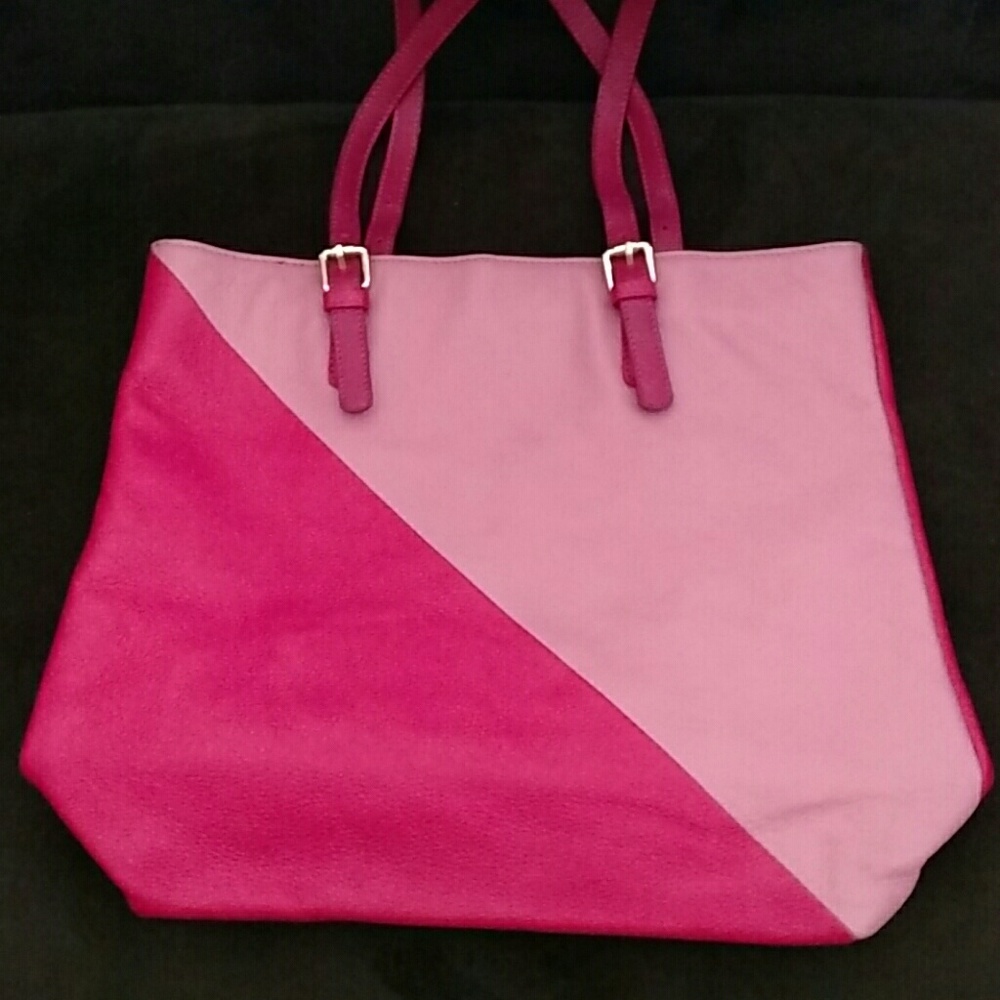 Ladies designer leather bag by Michelle Vale