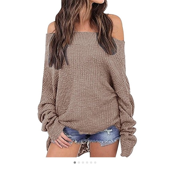 ❣️LAST ONE❣️Oversize Brown Iff Shoulder Sweater - Picture 3 of 4