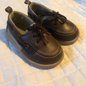 Koala kids brand  toddler size 5 dressing shoes.