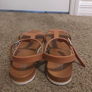 [Kali] Sandals size 10