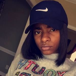 Meet your Posher, Amaya