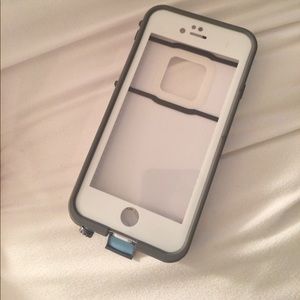 Lifeproof iphone case