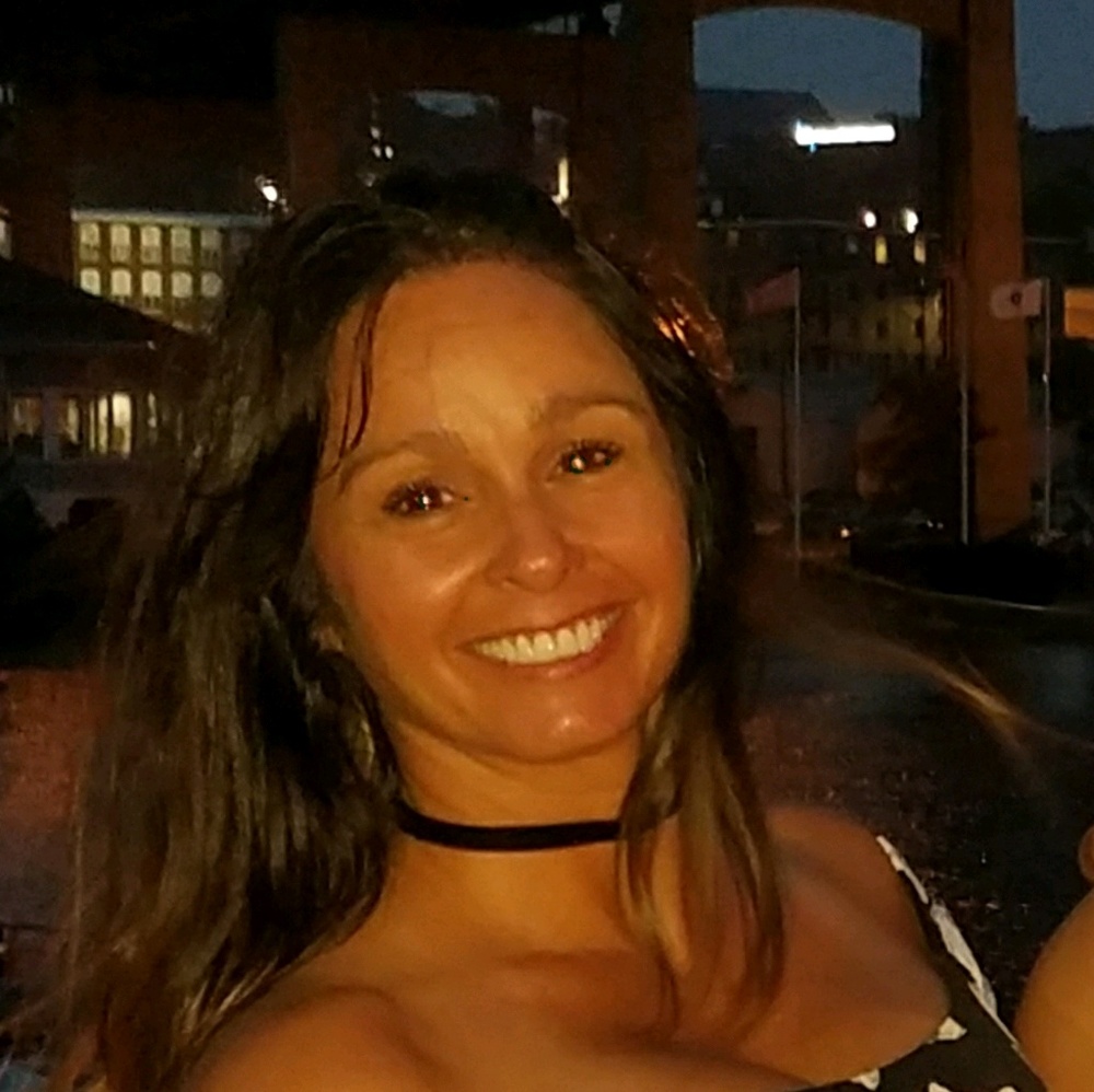 Meet your Posher, Charlotte