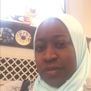Meet your Posher, Leah