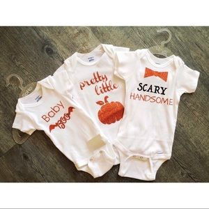 CUSTOMIZED HALLOWEEN 🎃 BABY ONESIE