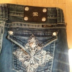 Ladies Miss Me jeans