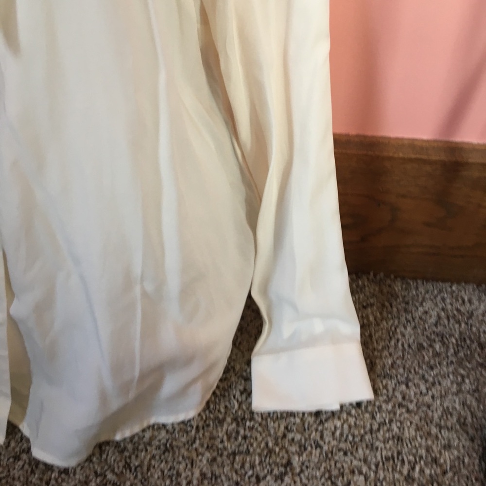 Levi's Cream Colored Button Down - image 3