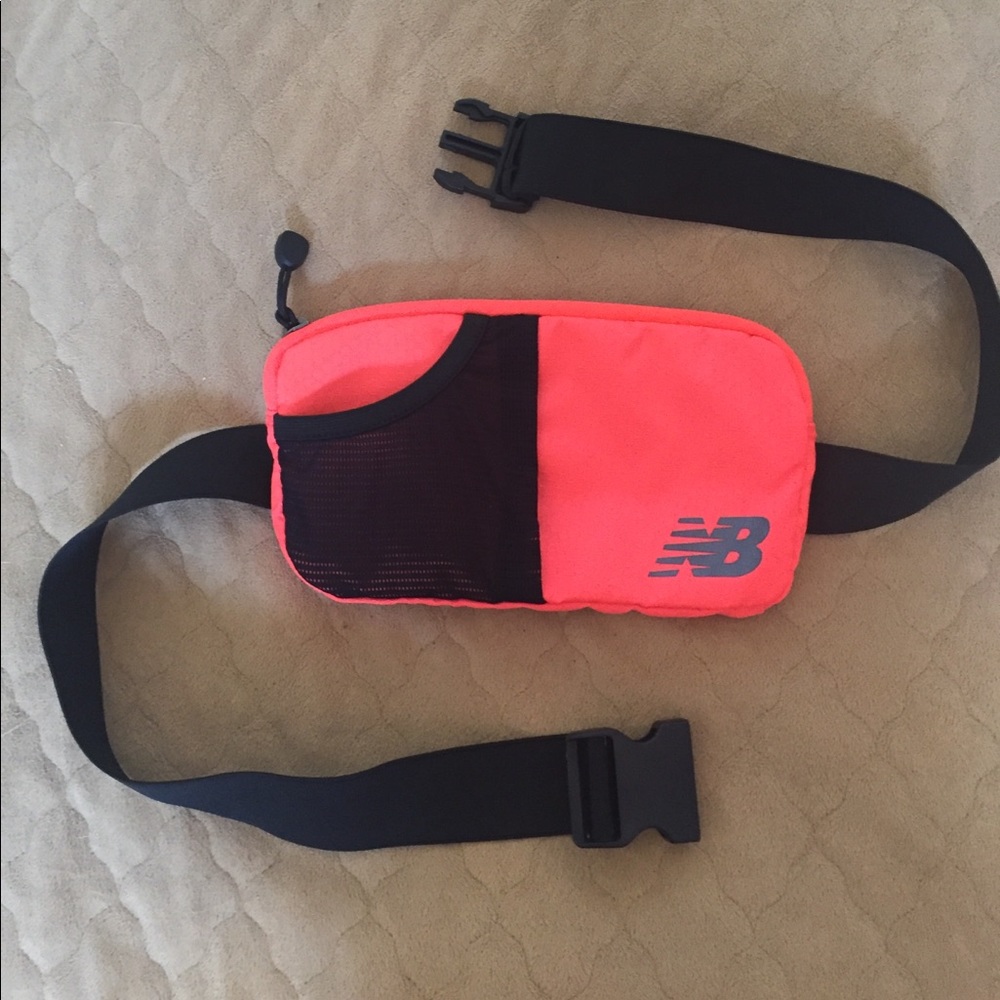 New Balance Waist Pack - Running Fannypack - Belt