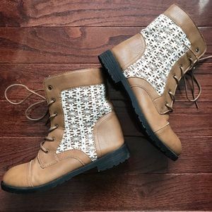 Lace Flat Boots